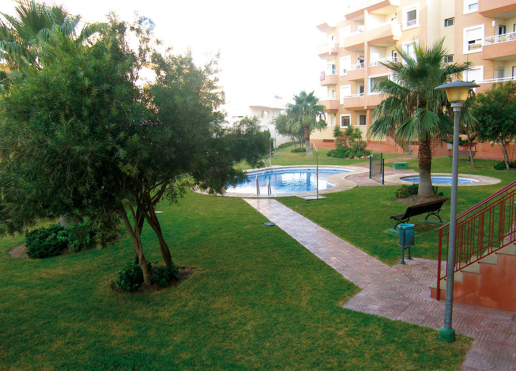 Apartamentos Cibeles Roquetas de Mar Buitenkant foto